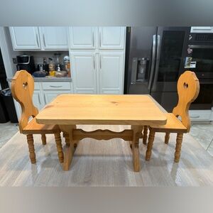 Retired Pleasant Company (American Girl Doll) Vintage Dining Table Set